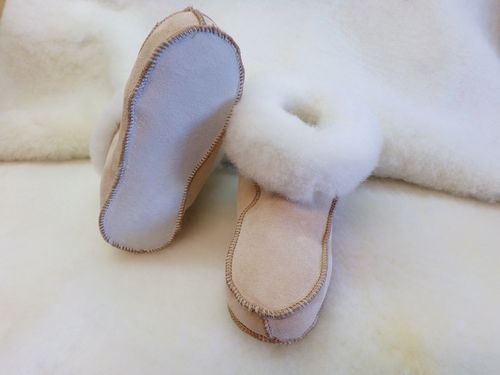 Slippers for children without rubber soles